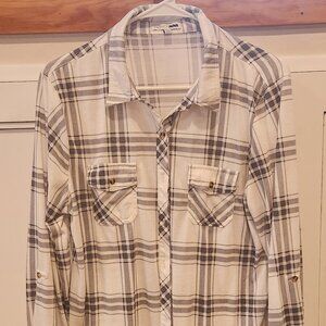 SIze XL white and blue Flannel